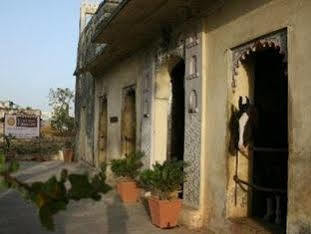 Ravla Khempur Hotell Udaipur Exteriör bild